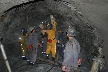 巴青工程爆破中的危险因素分析以及应对工程爆破危险的措施