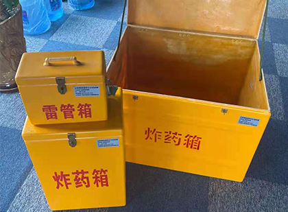 巴青玻璃雷管箱生产标准全解析：安全、性能与合规的基石